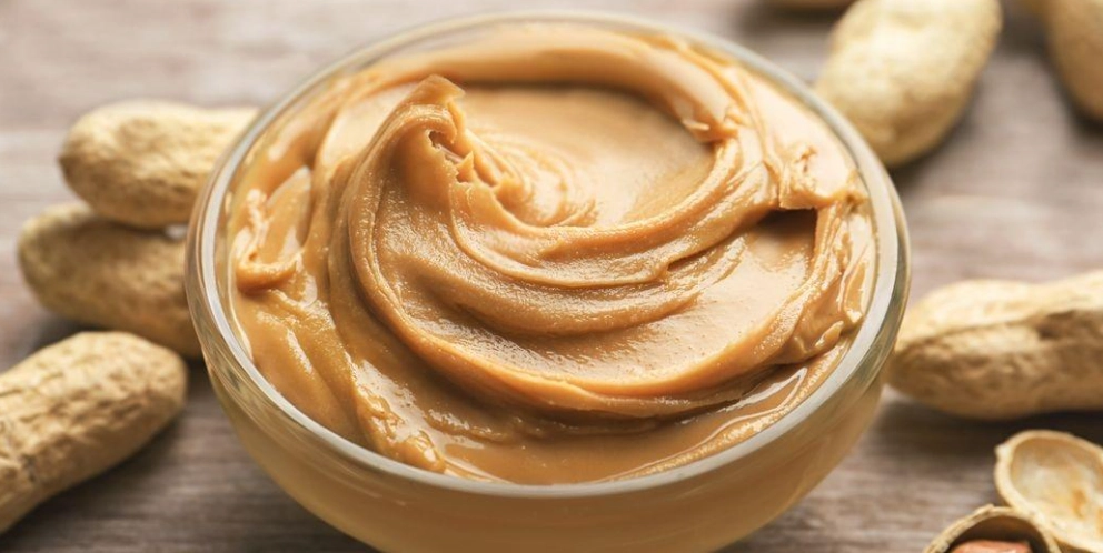 狗狗吃花生醬 狗狗吃花生醬