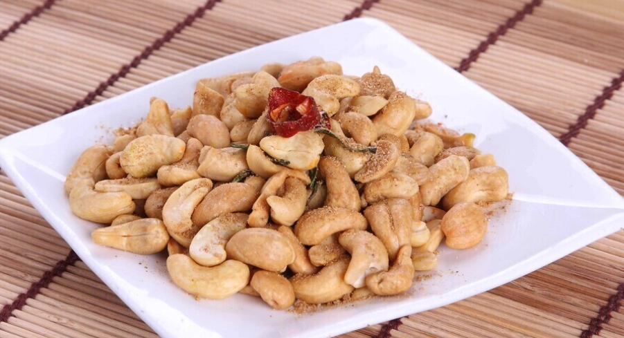 狗吃腰果安全 狗吃腰果安全