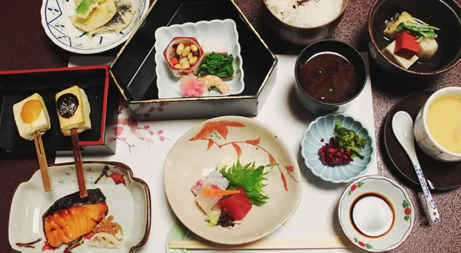 日月潭餐廳推薦 日月潭餐廳推薦