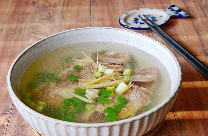 蒜炒魚皮做法 蒜炒魚皮做法