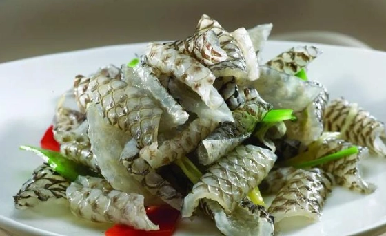 涼拌魚皮做法 涼拌魚皮做法
