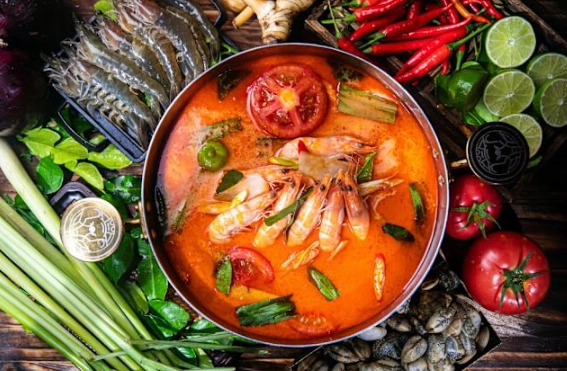 板橋泰式火鍋終極指南：在地人私藏店家、必點菜色與避坑心得