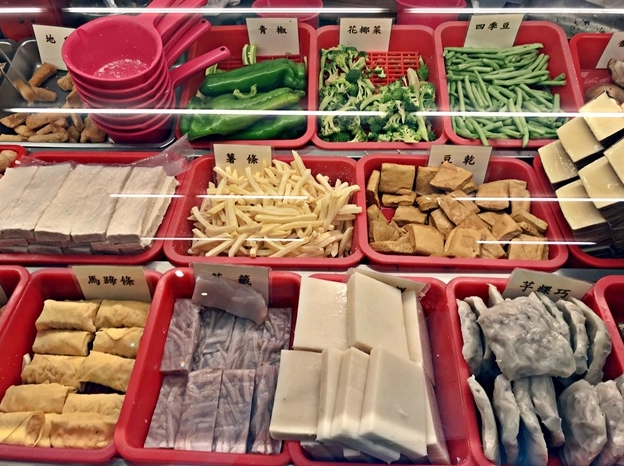 高雄深夜素食餐廳 高雄深夜素食餐廳