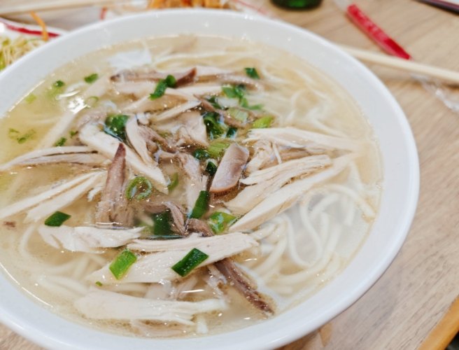 鍋燒雞絲麵