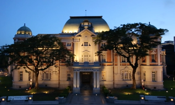 台南夜间室内活动