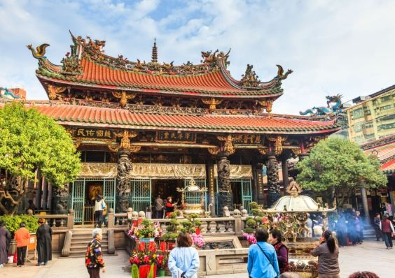 龍山寺附近好玩