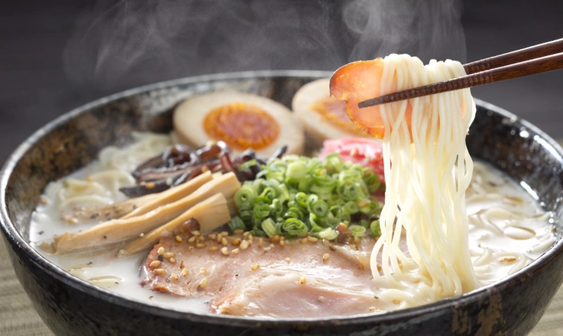 高雄夢時代附近餐廳