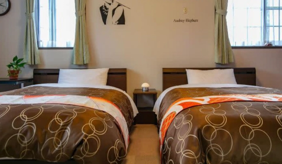 金鱗湖旅遊住宿