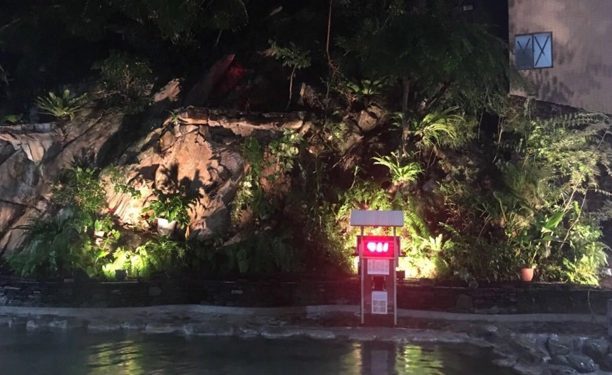 神隱少女場景溫泉