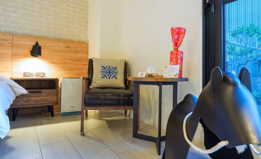 精誠夜市附近旅館